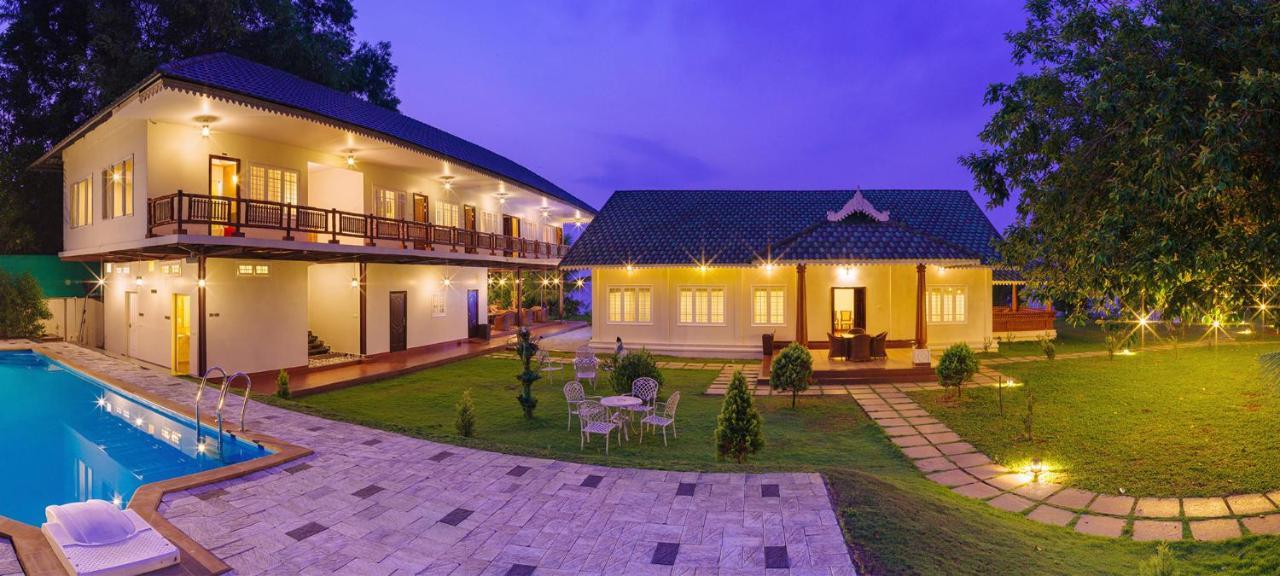 Cyrus Resort Alappuzha Eksteriør bilde